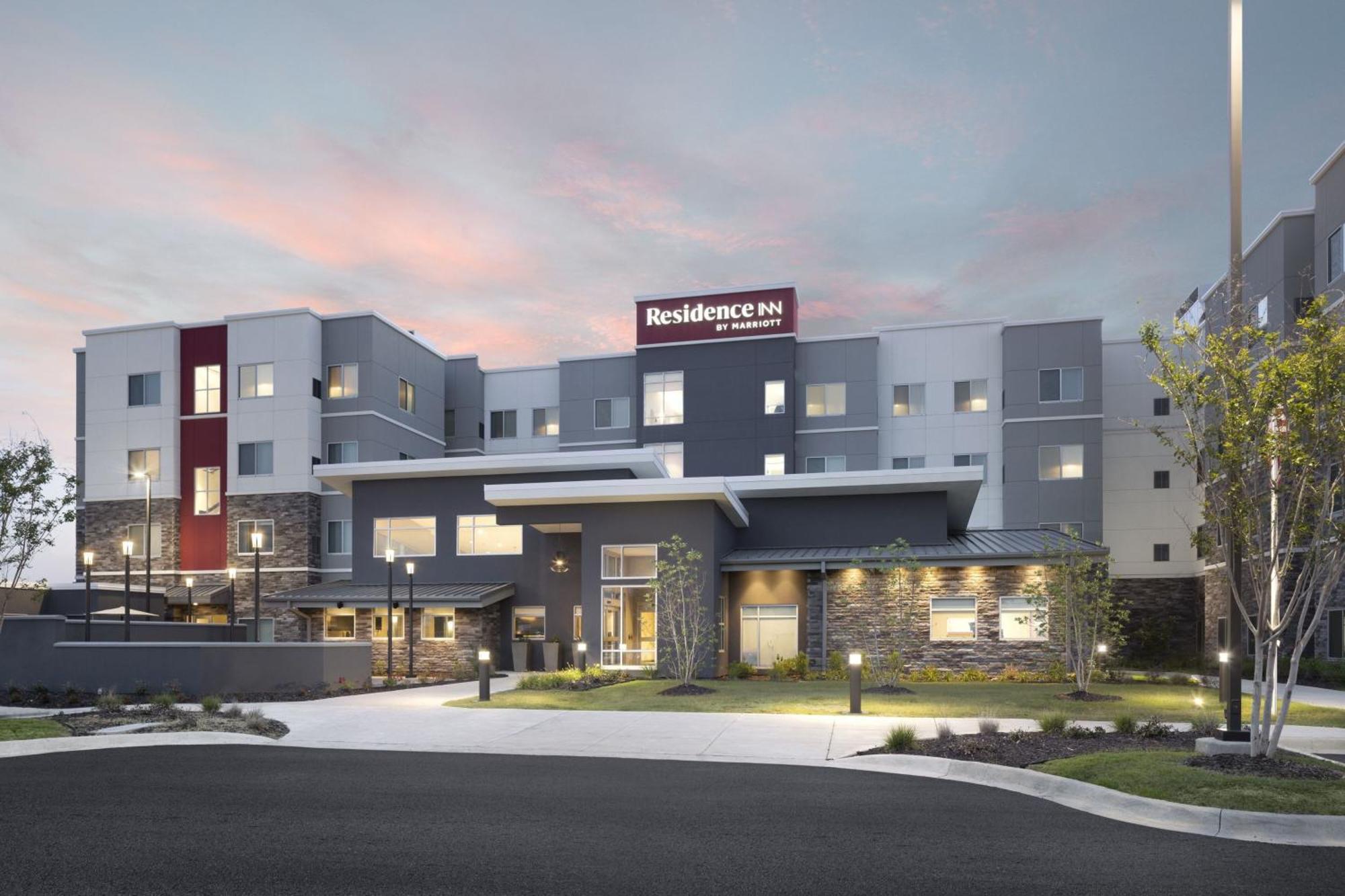 Residence Inn By Marriott Jonesboro Bagian luar foto